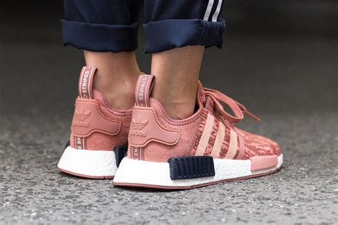 adidas nmd pink real fake|adidas nmd r1 women's pink.